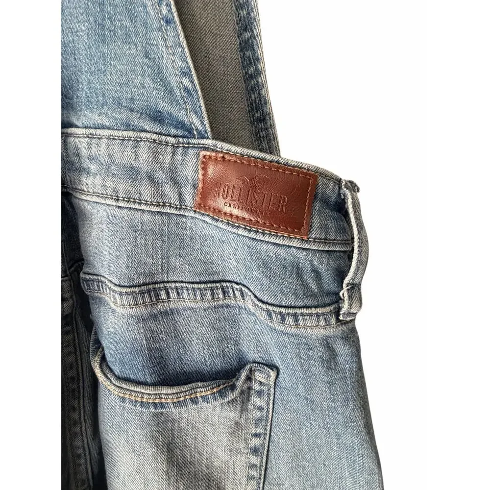 Hollister Boyfriend Denim Overalls Distressed Light Wash Bib Jeans M Coastal
